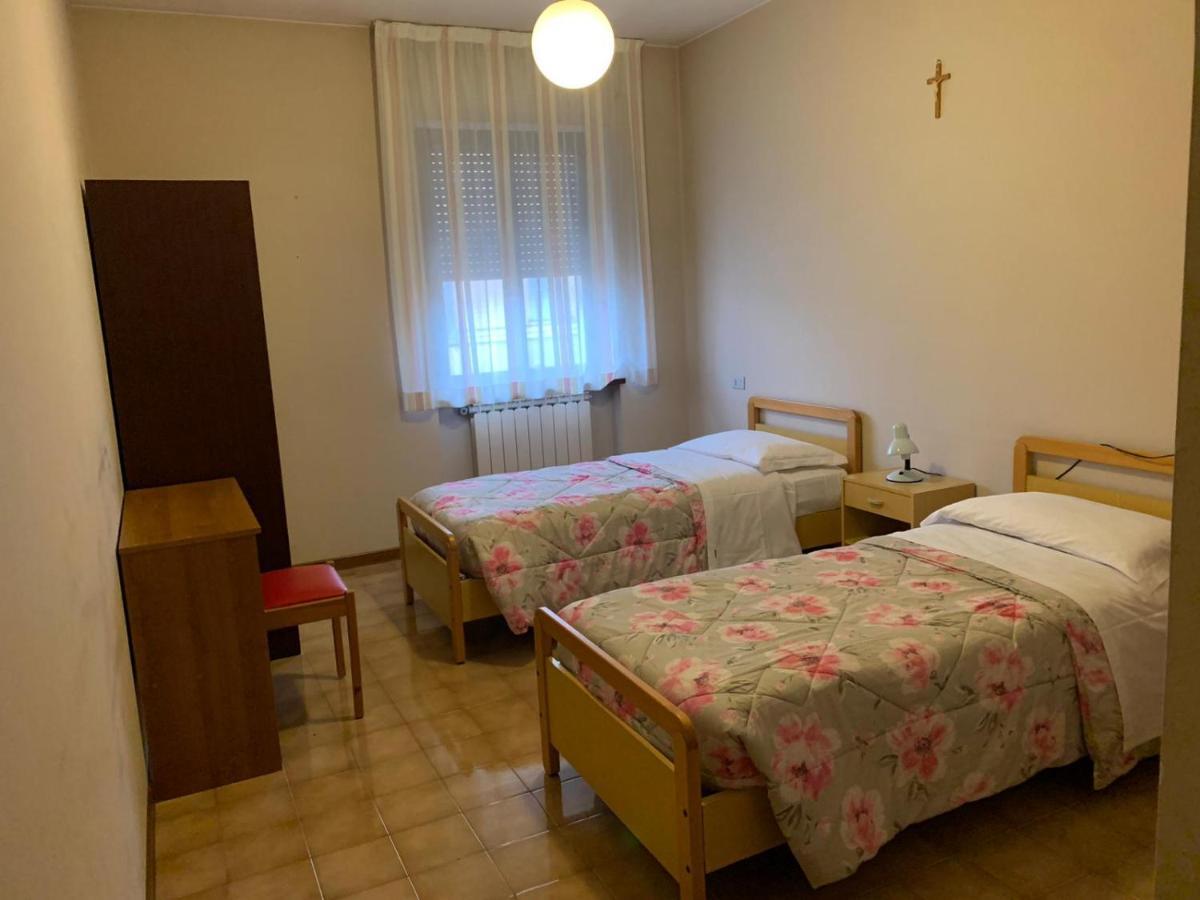 مبيت وإفطار فالدْراغوني Stabat Mater Casa Di Preghiera المظهر الخارجي الصورة