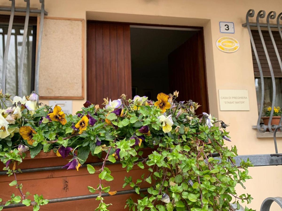مبيت وإفطار فالدْراغوني Stabat Mater Casa Di Preghiera المظهر الخارجي الصورة