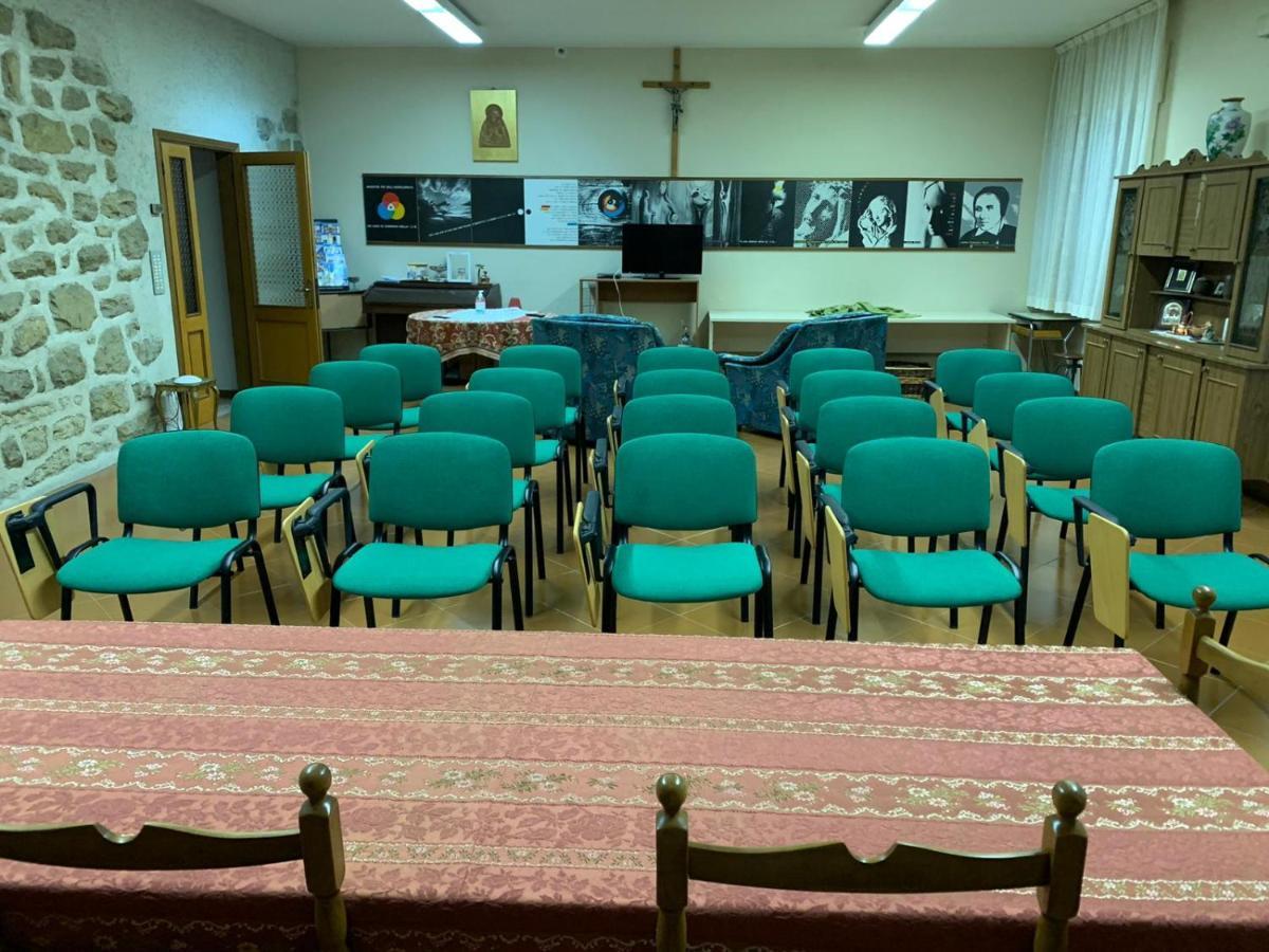 مبيت وإفطار فالدْراغوني Stabat Mater Casa Di Preghiera المظهر الخارجي الصورة
